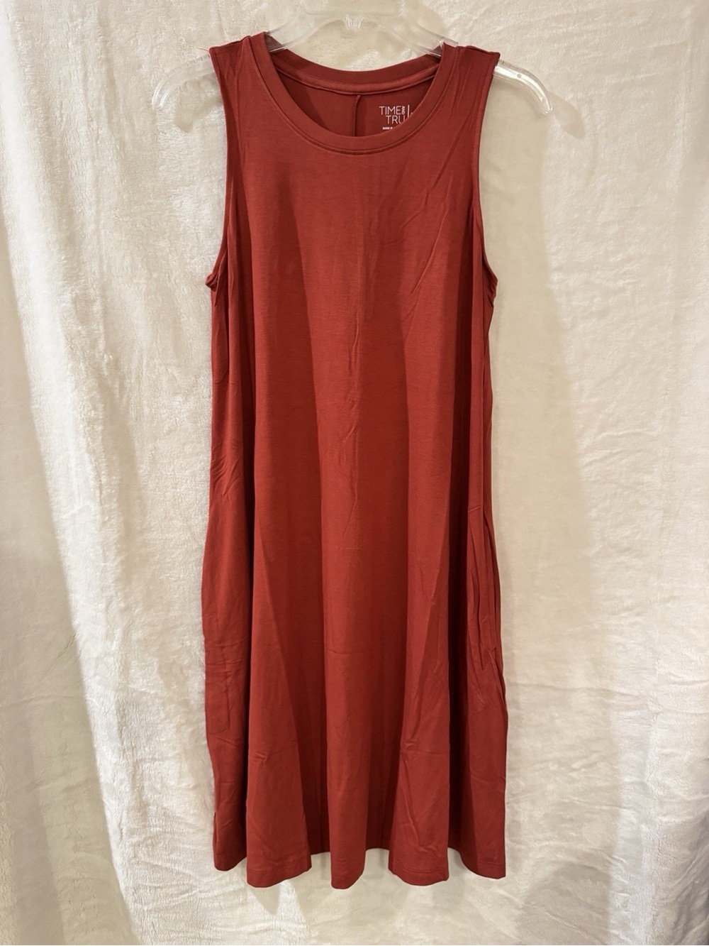 Time and Tru Dress Women's Sleeveless Knit Swing Pockets Knee-length